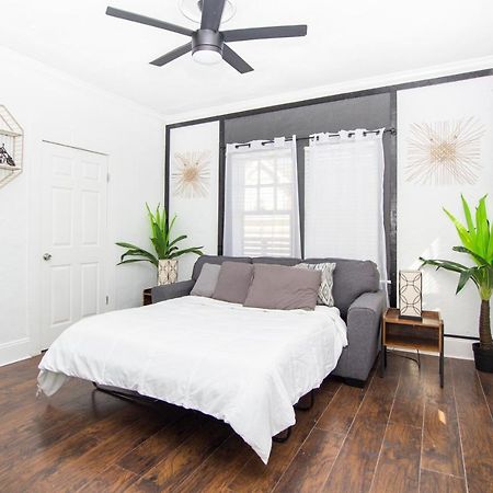 Modern Westshore Apartment 坦帕 外观 照片