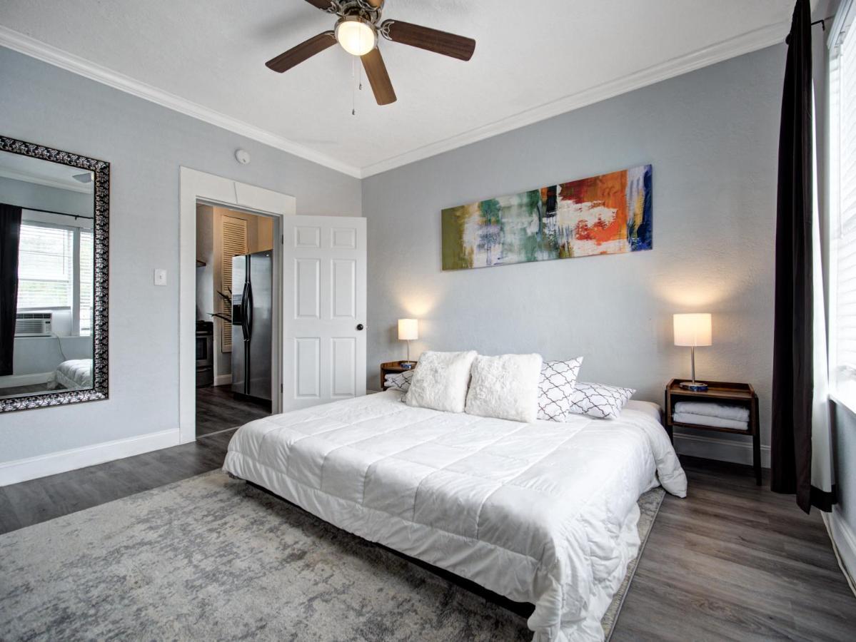 Modern Westshore Apartment 坦帕 外观 照片