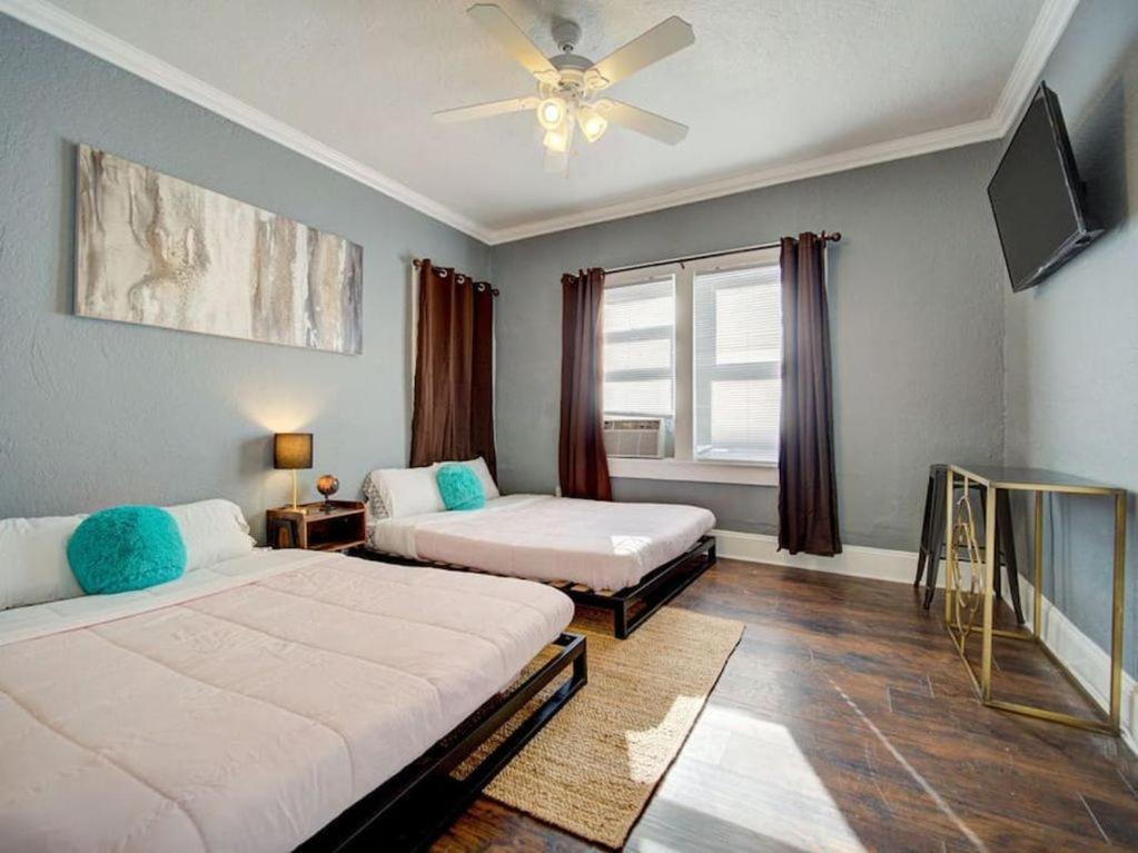 Modern Westshore Apartment 坦帕 外观 照片